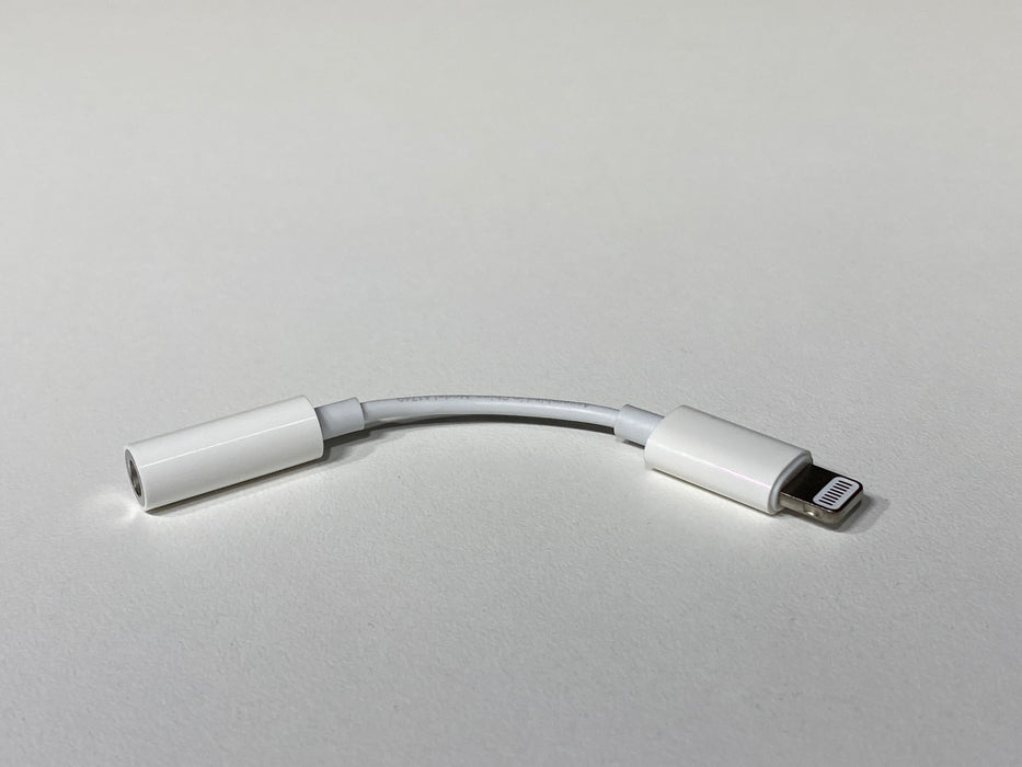 Apple Aux Adapter White (Bulk Packaging)