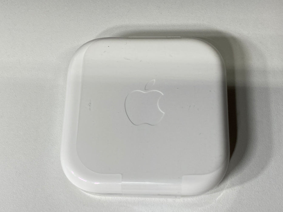Apple Earbuds (Hardcase) White (Bulk Packaging)