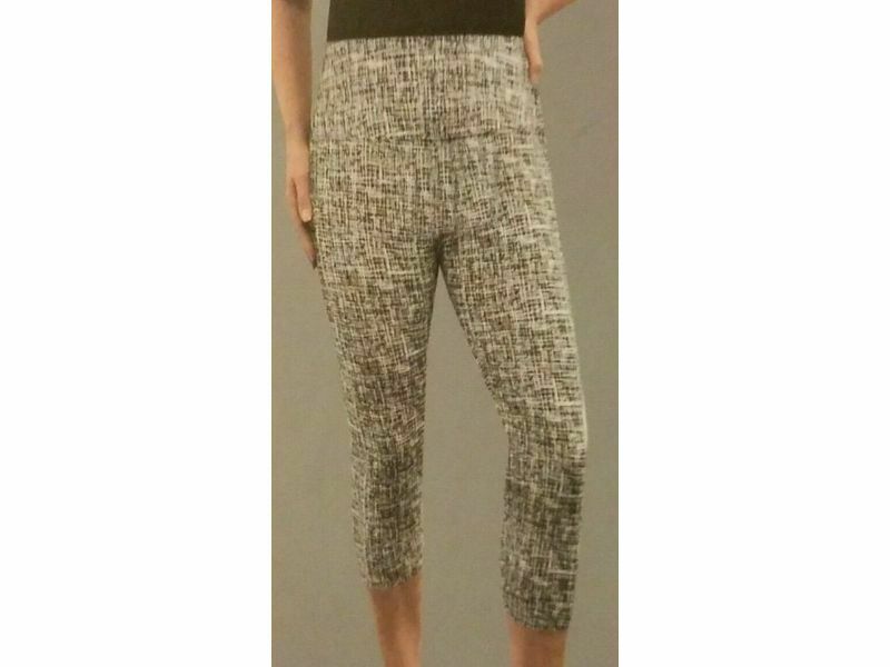 Casablanca By Marrakech Clothing Co. Printed Capri Legging P2412M EBLCK S